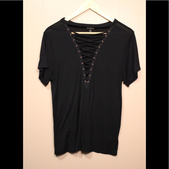 Express Black T-Shirt with Criss-Cross Details - Picture 3 of 7